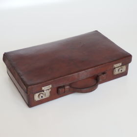 uitcase-leather-cognac-nickel-suitcase fittings-20s